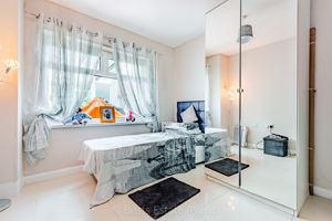 Sandy Lane Preston Brook